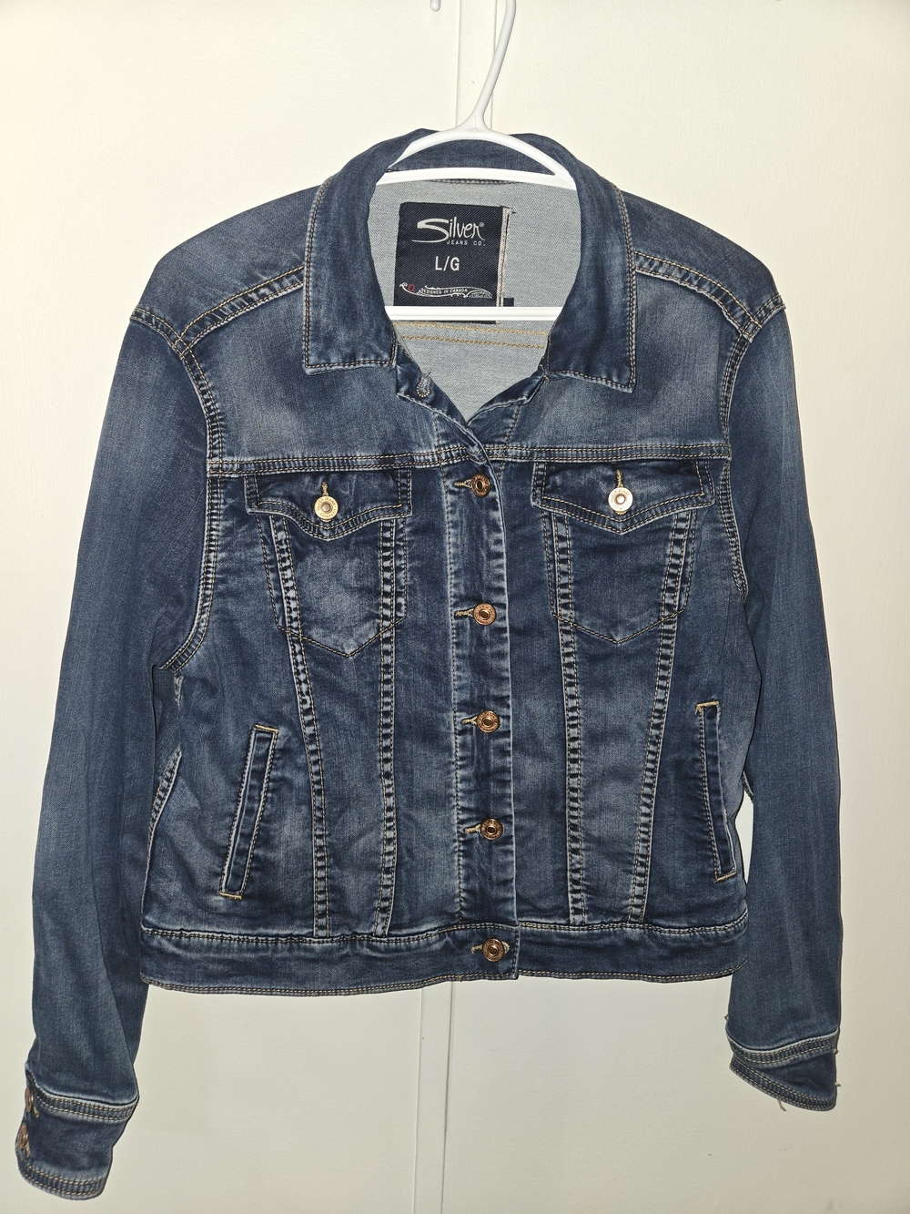 Silver Jeans Women's Distressed Medium Blue Denim Jacket